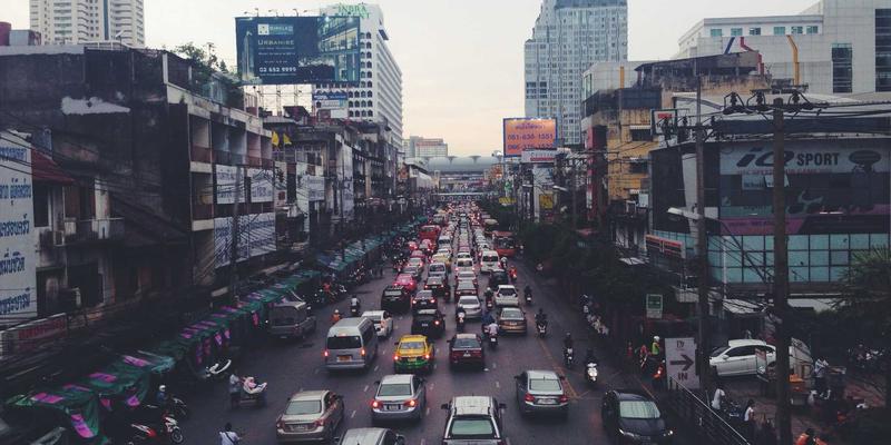 FHC222编程教程：基于意图的网络（IBN）在大型数据中心自动化运维中的部署与挑战